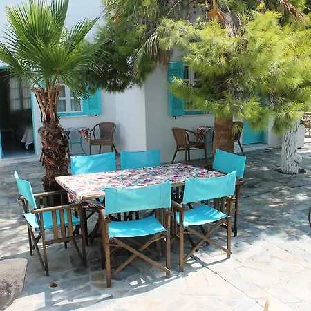 Evizorzia Apartment Perissa (Santorini)