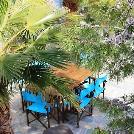 Evizorzia Apartment Perissa (Santorini)